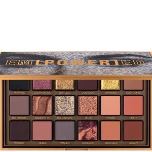 💋 HUDA BEAUTY Empowered Eyeshadow Palette *NEW